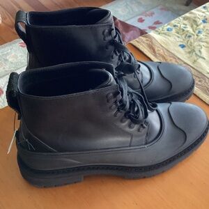 Cole Haan Grand series Men's Black Leather waterproof Boots. NWT